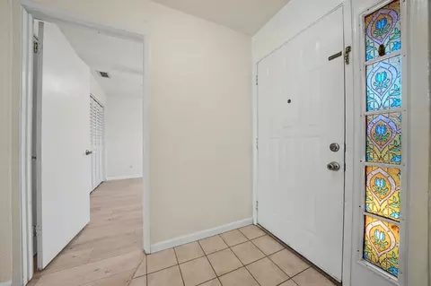 Entry Way - 24 Westview Dr, Jackson, CA 95642 photo 4 of 4