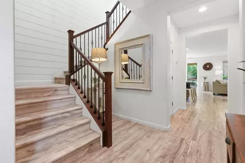 Entry Way - 128 Dowd Ct, Folsom, CA 95630 photo 2 of 7