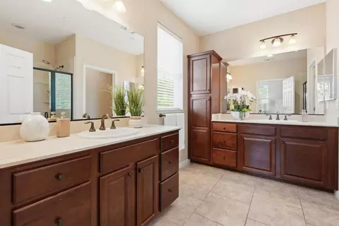 Bath - 128 Dowd Ct, Folsom, CA 95630 photo 3 of 6