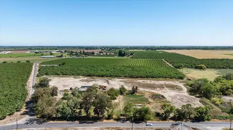 28060 S Airport Way, Manteca, CA 95337