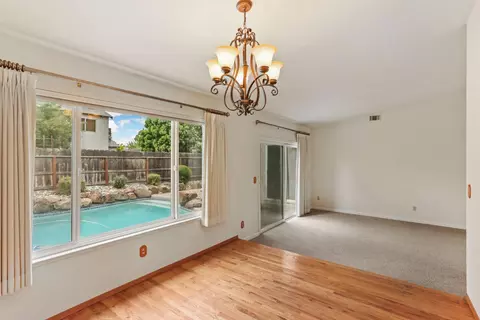 Living - 929 Kapareil Dr, Tracy, CA 95376 photo 4 of 7