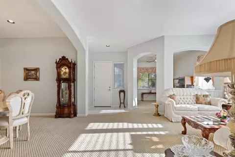 Entry Way - 1413 Villette Ct, Modesto, CA 95356 photo 11 of 11