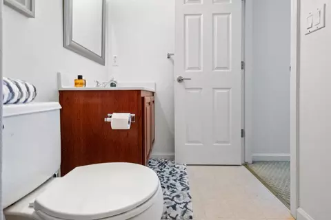 Bath - 1413 Villette Ct, Modesto, CA 95356 photo 1 of 12