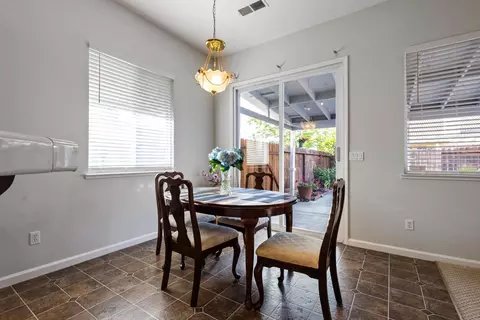Dining - 1413 Villette Ct, Modesto, CA 95356 photo 6 of 8