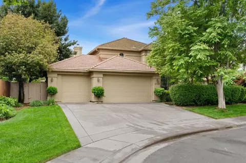 3708 Los Cerros Pl, Davis, CA 95618