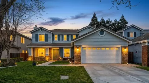 4296 Oakridge Dr, Tracy, CA 95377