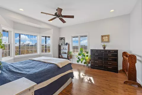 Bedroom - 44643 County Road 29, Davis, CA 95618 photo 1 of 3