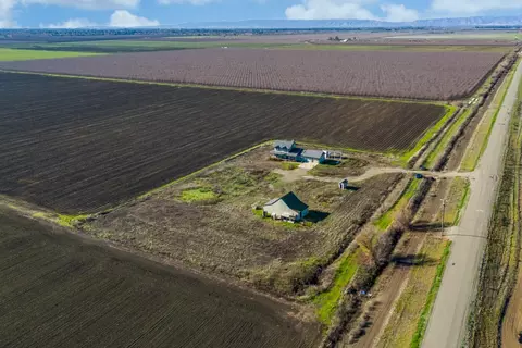 View/Area - 44643 County Road 29, Davis, CA 95618 photo 1 of 3