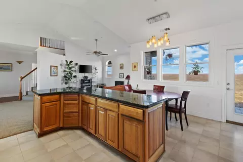 Kitchen - 44643 County Road 29, Davis, CA 95618 photo 2 of 3