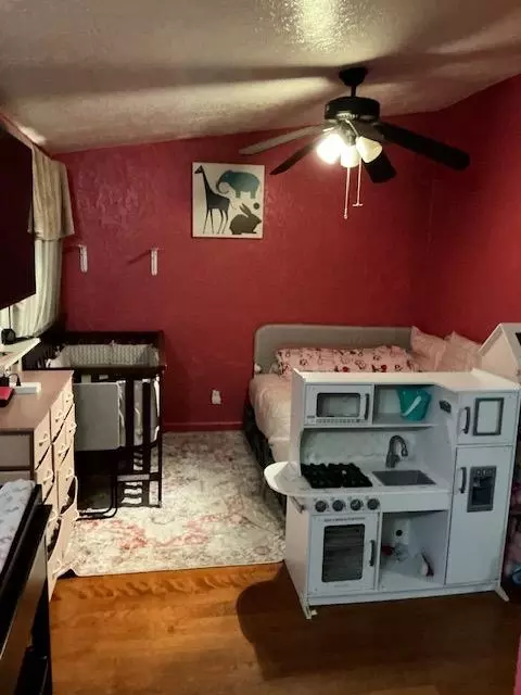 Bedroom - 1629 Tonilane, Modesto, CA 95351 photo 3 of 4