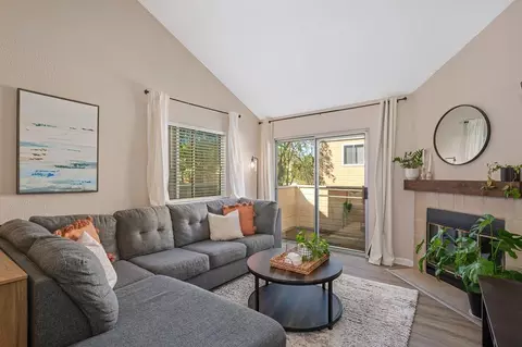1019 Dornajo Way #210, Sacramento, CA 95825
