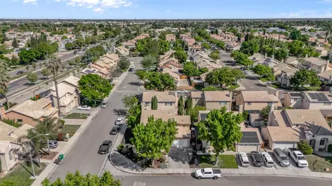 View/Area - 1977 Grove Ct, Tracy, CA 95376 photo 1 of 6