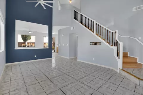 Living - 1977 Grove Ct, Tracy, CA 95376 photo 2 of 6