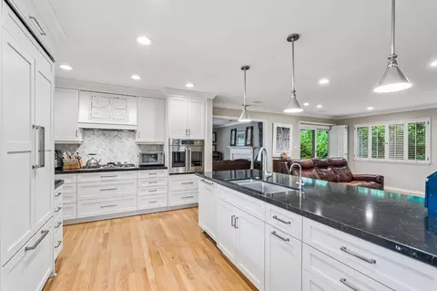 Kitchen - 4921 Brightwood Ct, Carmichael, CA 95608 photo 4 of 5