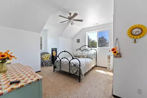 Bedroom - 2004 Bruin Trl, Placerville, CA 95667 photo 5 of 5