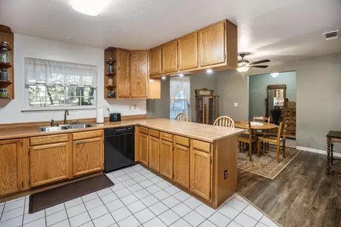 Kitchen - 3575 Deer Park Dr, Placerville, CA 95667 photo 4 of 5