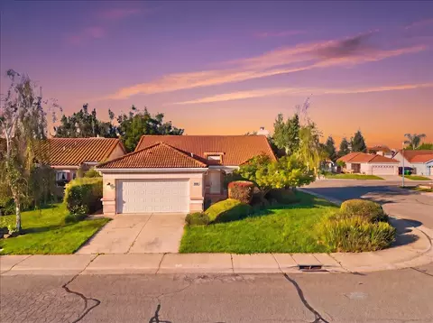 888 Koralla Way, Galt, CA 95632