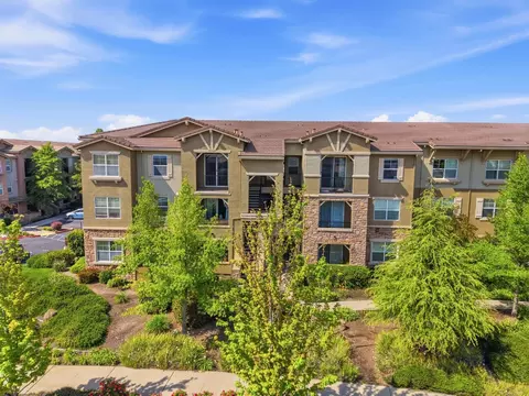 1240 Whitney Ranch Pkwy #PW338, Rocklin, CA 95765