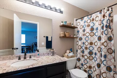 Bath - 3601 Eagle Crst, Antelope, CA 95843 photo 1 of 2