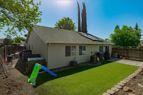 Exterior - 3601 Eagle Crst, Antelope, CA 95843 photo 7 of 10
