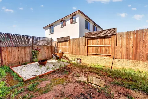 Exterior - 1250 Scotty Way, Winters, CA 95694 photo 5 of 6