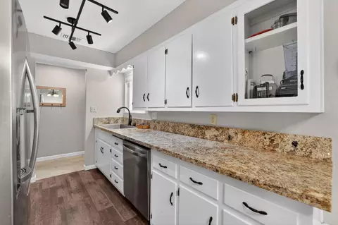 Kitchen - 5724 Beech Ave, Orangevale, CA 95662 photo 1 of 7