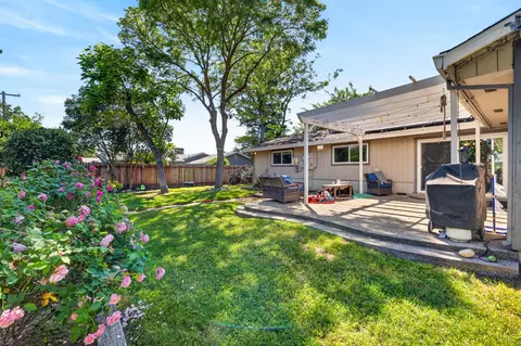 Exterior - 5724 Beech Ave, Orangevale, CA 95662 photo 12 of 16