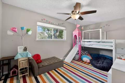 Bedroom - 5724 Beech Ave, Orangevale, CA 95662 photo 3 of 8