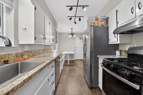 Kitchen - 5724 Beech Ave, Orangevale, CA 95662 photo 7 of 7