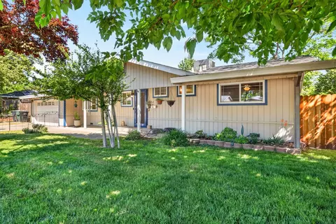 Exterior - 5724 Beech Ave, Orangevale, CA 95662 photo 7 of 16