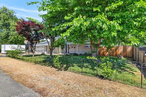 Exterior - 5724 Beech Ave, Orangevale, CA 95662 photo 5 of 16