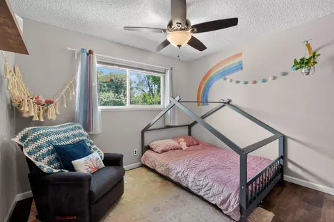 Bedroom - 5724 Beech Ave, Orangevale, CA 95662 photo 1 of 8
