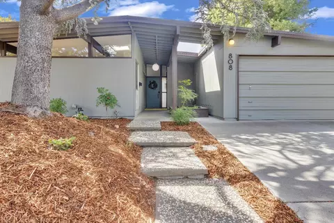 Exterior - 808 Villanova Dr, Davis, CA 95616 photo 3 of 11