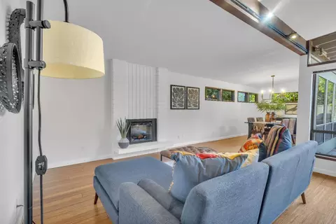 Living - 808 Villanova Dr, Davis, CA 95616 photo 4 of 6