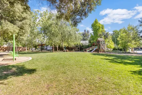 2750 Brentwood Pl, Davis, CA 95618 photo 38