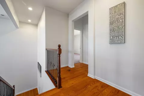 Entry Way - 481 Keys Ct, Tracy, CA 95377 photo 6 of 7