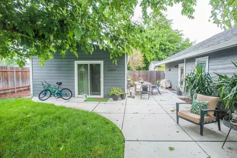 Exterior - 3213 Candace St, Carmichael, CA 95608 photo 12 of 18