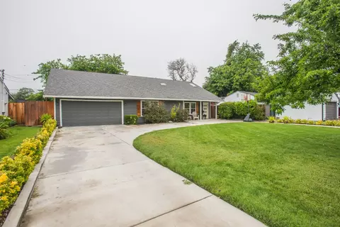 3213 Candace St, Carmichael, CA 95608