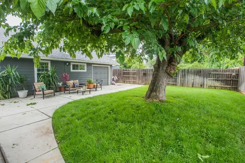 Exterior - 3213 Candace St, Carmichael, CA 95608 photo 9 of 18