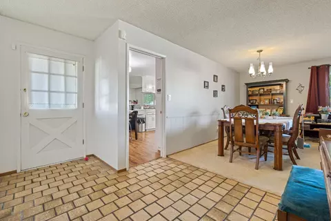 Entry Way - 2701 Sheffield Ln, Modesto, CA 95350 photo 9 of 9
