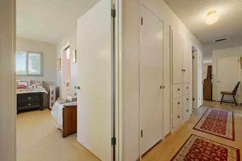 Entry Way - 2701 Sheffield Ln, Modesto, CA 95350 photo 8 of 9