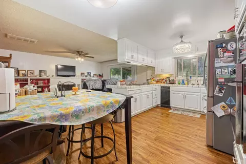 Kitchen - 2701 Sheffield Ln, Modesto, CA 95350 photo 1 of 3