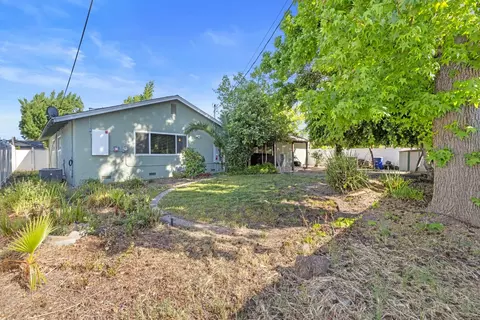 Exterior - 2701 Sheffield Ln, Modesto, CA 95350 photo 5 of 5