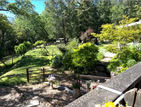 Exterior - 25160 Pineview Dr, Colfax, CA 95713 photo 4 of 22