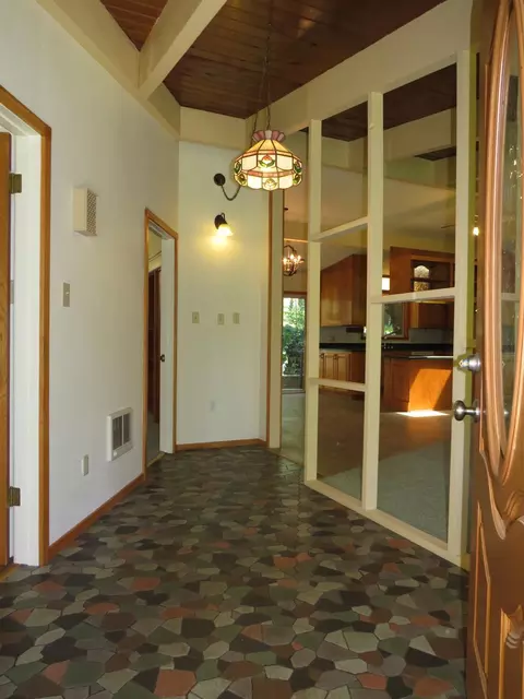 Entry Way - 25160 Pineview Dr, Colfax, CA 95713 photo 1 of 1