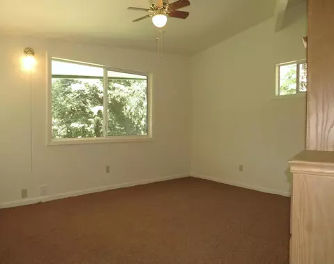 Bedroom - 25160 Pineview Dr, Colfax, CA 95713 photo 2 of 7