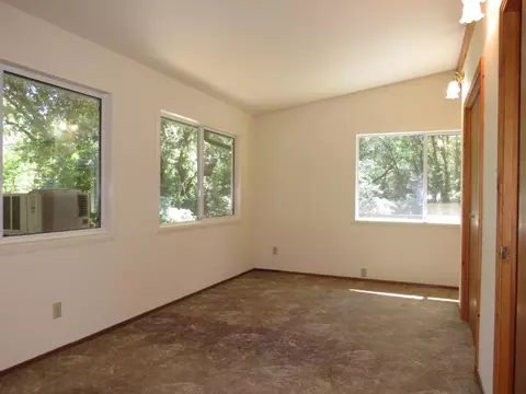 Bedroom - 25160 Pineview Dr, Colfax, CA 95713 photo 5 of 7