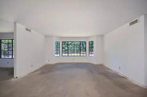 Living - 3700 Wilson Loop, Placerville, CA 95667 photo 4 of 7