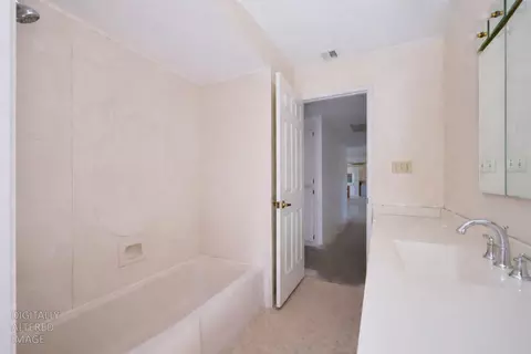 Bath - 3700 Wilson Loop, Placerville, CA 95667 photo 1 of 1