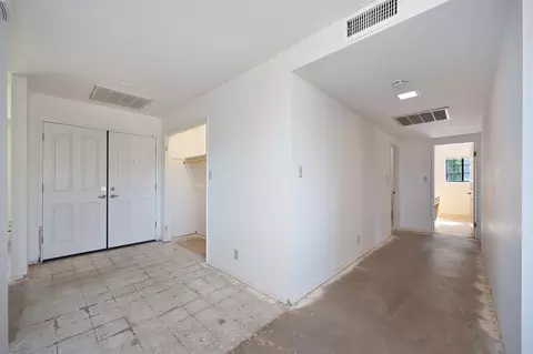 Entry Way - 3700 Wilson Loop, Placerville, CA 95667 photo 3 of 3